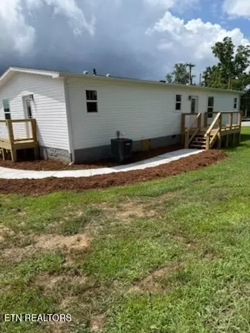 Exterior - 7922 Harmon Rd, Powell, TN 37849 photo 1 of 1