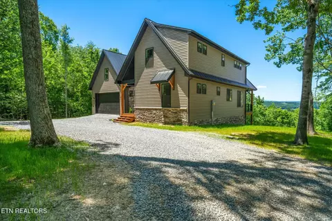 597 Goins Hill Rd, Ten Mile, TN 37880
