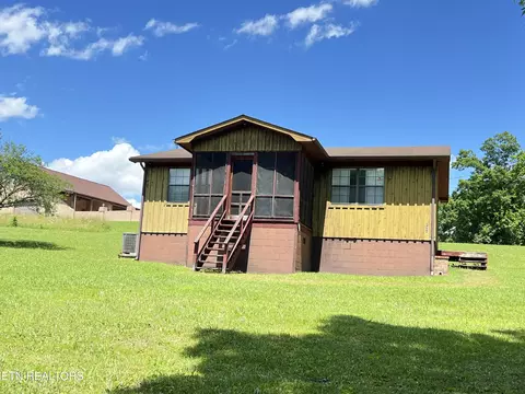 243 Choctaw Ln, Niota, TN 37826
