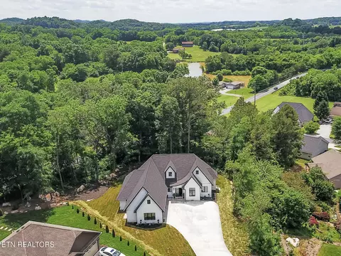 205 Inagehi Trce, Loudon, TN 37774