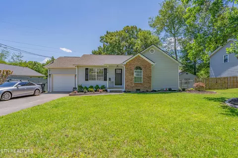 6004 Woodbark Trce, Knoxville, TN 37921