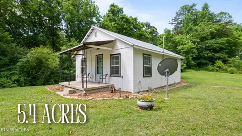147 Cove Hollow Rd, La Follette, TN 37766
