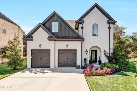211 Cool Springs Blvd, Knoxville, TN 37934