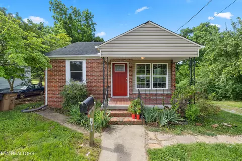 1732 Beaumont Ave, Knoxville, TN 37921
