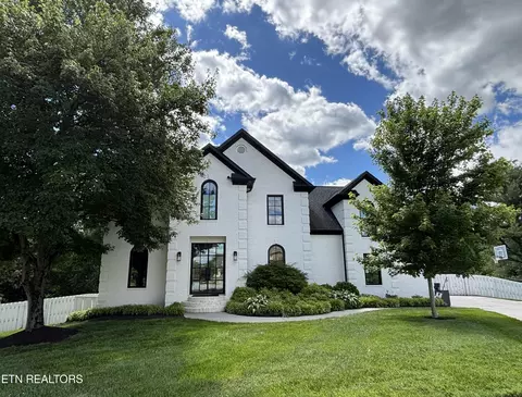 9124 Farrell Park Ln, Knoxville, TN 37922
