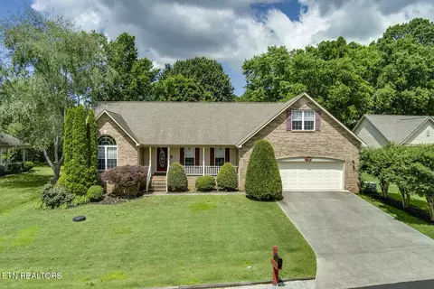 309 Saligugi Ln, Loudon, TN 37774