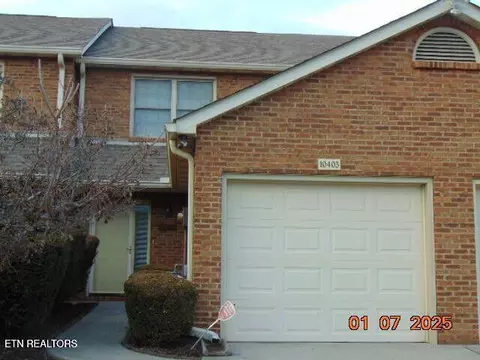 10403 Ravenbrook Ln, Knoxville, TN 37922