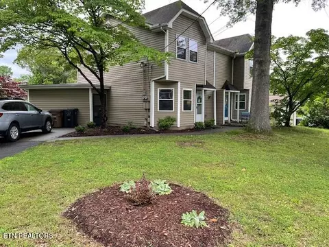 7529 NW Chatham Cir, Knoxville, TN 37909