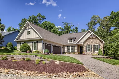 123 Seminole Ln, Loudon, TN 37774