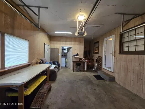 288 Machine Branch Rd, Ewing, VA 24248 photo 22