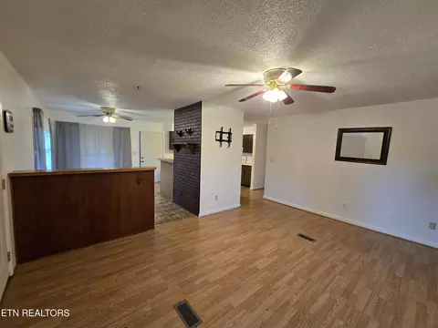 288 Machine Branch Rd, Ewing, VA 24248 photo 7