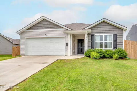 130 Eleanor Davis Dr, Maryville, TN 37804