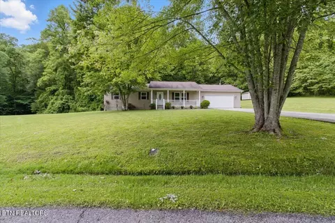 68 Pine Mountain Cir, Pineville, KY 40977