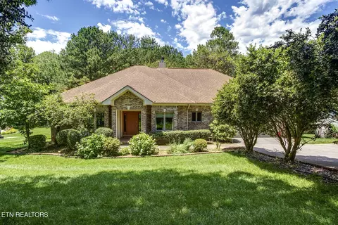 307 Okmulgee Cir, Loudon, TN 37774