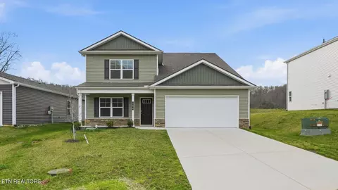 186 N Blissful Meadows Dr, Harriman, TN 37748