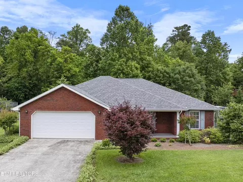 1713 Haley Glenn Ln, Knoxville, TN 37920