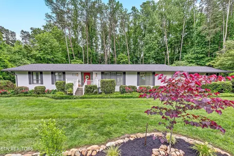 10030 Tan Rara Dr, Knoxville, TN 37922