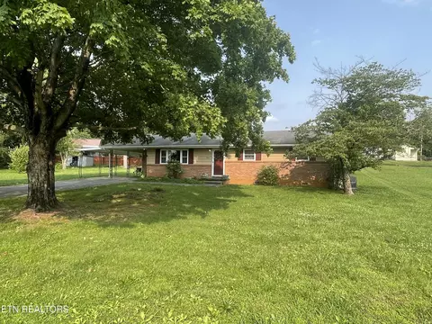 345 Defoe Cir, Maryville, TN 37804