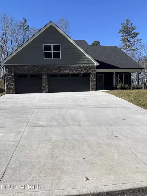 7939 Brownvue Rd, Knoxville, TN 37931