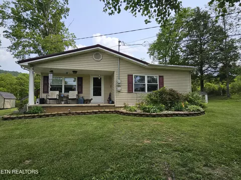 717 Cedar Fork Rd, Tazewell, TN 37879