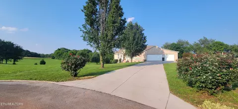 178 Rockwell Blvd, Madisonville, TN 37354