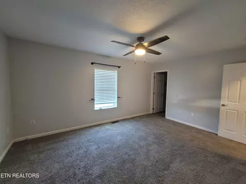 Bedroom - 4121 Briggs Loop, Kodak, TN 37764 photo 3 of 7