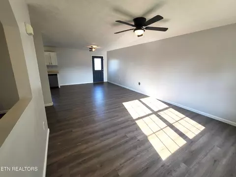 Living - 4121 Briggs Loop, Kodak, TN 37764 photo 1 of 4