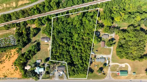 1516 Highway 411, Vonore, TN 37885