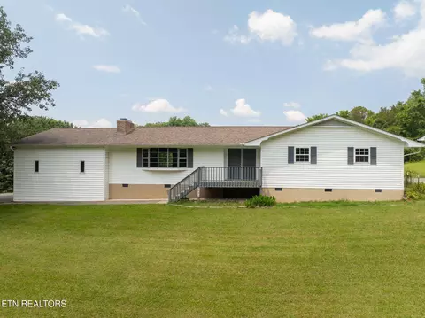 2642 Louisville Boatdock Rd, Louisville, TN 37777