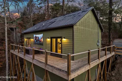 1719 Walker Trl Tr, Sevierville, TN 37876