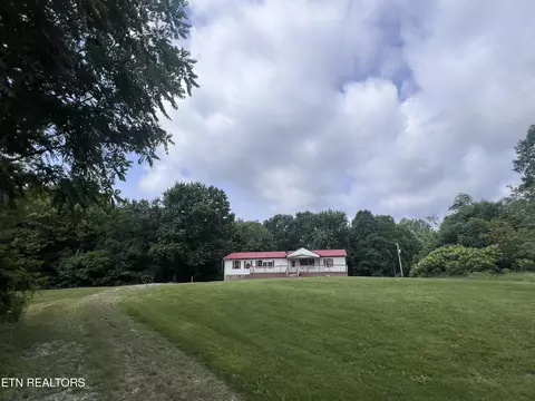 1311 Old Union Rd, Hilham, TN 38568