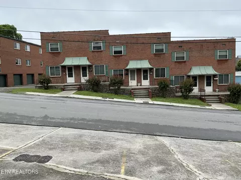 118 E 3rd North St, Morristown, TN 37814