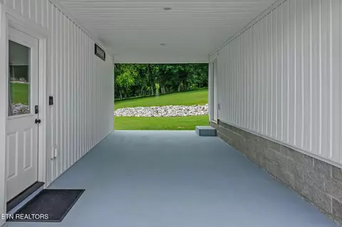 Exterior - 17124 Old Kentucky Rd, Walling, TN 38587 photo 17 of 17
