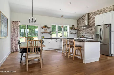 Kitchen - 17124 Old Kentucky Rd, Walling, TN 38587 photo 1 of 8