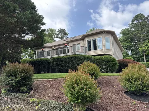 147 Depew Dr, Loudon, TN 37774