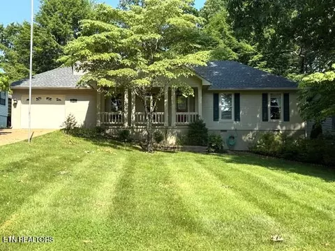 103 Delbridge Ln, Crossville, TN 38558