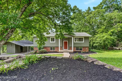9209 Topoco Dr, Knoxville, TN 37922