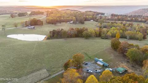 4959 Highway 150, Sequatchie, TN 37374