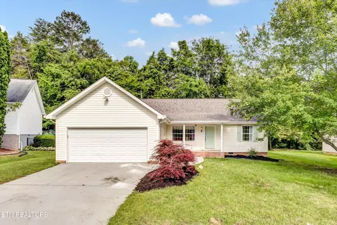 8723 Finchwood Ln, Knoxville, TN 37924