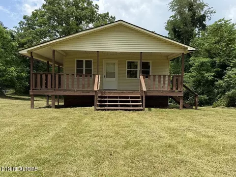 2036 Old Wolf River Rd, Jamestown, TN 38556