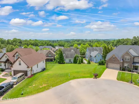 12308 Cotton Blossom Ln, Knoxville, TN 37934