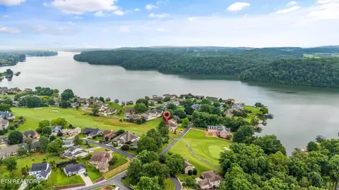 140 Chuniloti Way, Loudon, TN 37774