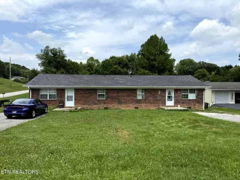 218 Cherry Lane Ln, Kingston, TN 37763