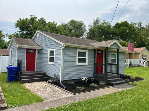 328 Unaka St, Clinton, TN 37716
