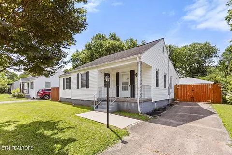 2018 Price Ave, Knoxville, TN 37920