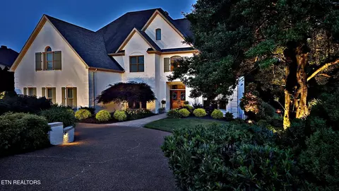 Exterior - 140 Chickadee Cir, Vonore, TN 37885 photo 1 of 15