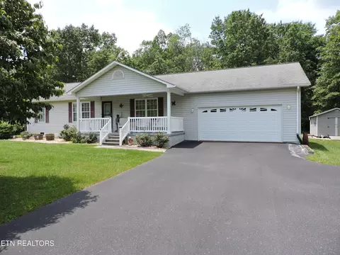 164 Locksley Cir, Crossville, TN 38555