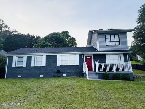 1805 Howard Dr, Knoxville, TN 37918