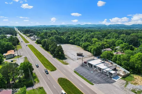 Undisclosed, Knoxville, TN 37924