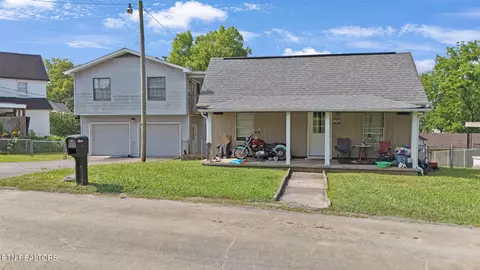 308 Poplar St, Lenoir City, TN 37771